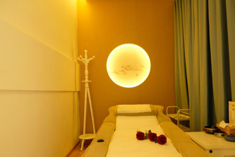 武汉汉南区日式指压的寂静美学：在按压中听见雪落的声音